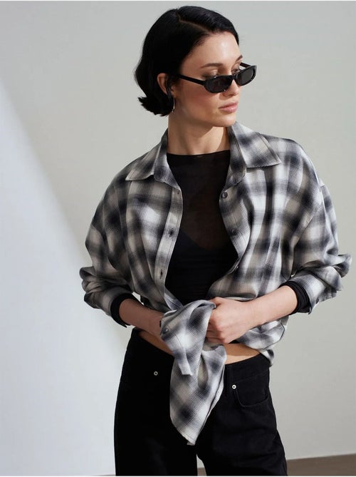 DILVIN Chemise Oversize À Carreaux Et Manches Longues - Kiabi DILVIN Chemise Oversize À Carreaux Et Manches Longues - Kiabi