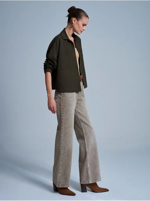 DILVIN Chemise Oversize En Crêpe À Boutons - Kiabi DILVIN Chemise Oversize En Crêpe À Boutons - Kiabi