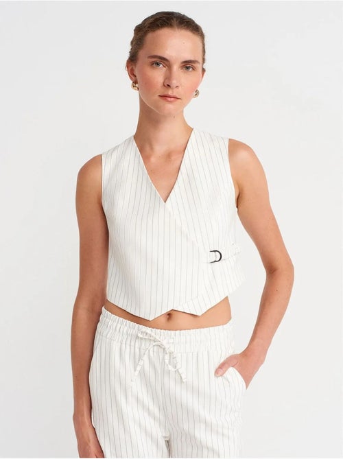 DILVIN Gilet Court Rayé Pour Femme Avec Ceinture - Kiabi DILVIN Gilet Court Rayé Pour Femme Avec Ceinture - Kiabi