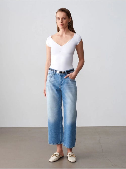 DILVIN Jean Capri Wide Leg À Taille Basse - Kiabi DILVIN Jean Capri Wide Leg À Taille Basse - Kiabi