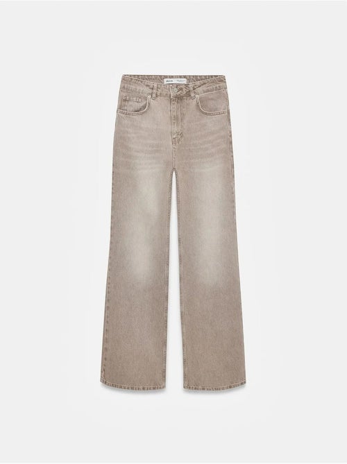 DILVIN Jean en denim à jambe droite et taille haute - Kiabi DILVIN Jean en denim à jambe droite et taille haute - Kiabi