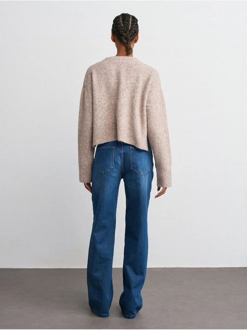 DILVIN Jean En Denim À Taille Mi-haute Et Jambe Évasée - Kiabi DILVIN Jean En Denim À Taille Mi-haute Et Jambe Évasée - Kiabi