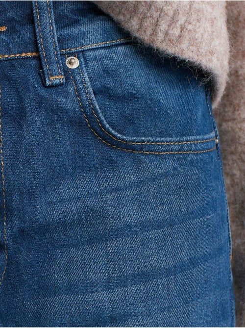 DILVIN Jean En Denim À Taille Mi-haute Et Jambe Évasée - Kiabi DILVIN Jean En Denim À Taille Mi-haute Et Jambe Évasée - Kiabi