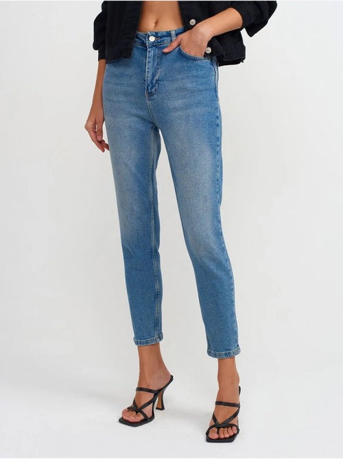 DILVIN Jean Femme Slim Droit Taille Haute - Kiabi DILVIN Jean Femme Slim Droit Taille Haute - Kiabi