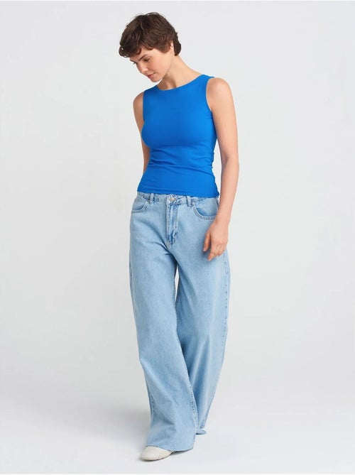 DILVIN Jean Femme Taille Haute À Jambe Large - Kiabi DILVIN Jean Femme Taille Haute À Jambe Large - Kiabi