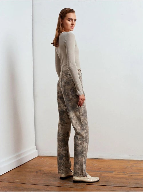DILVIN Jean Femme Taille Mi-haute À Jambe Droite Tie-dye - Kiabi DILVIN Jean Femme Taille Mi-haute À Jambe Droite Tie-dye - Kiabi