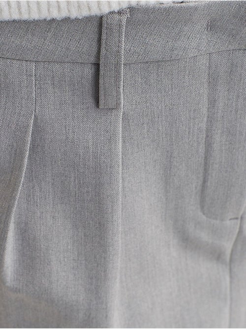 DILVIN Jupe Courte Trapèze Taille Haute Avec Poche - Kiabi DILVIN Jupe Courte Trapèze Taille Haute Avec Poche - Kiabi