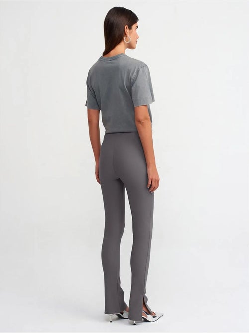 DILVIN Legging Évasé Taille Haute Avec Fente - Kiabi DILVIN Legging Évasé Taille Haute Avec Fente - Kiabi