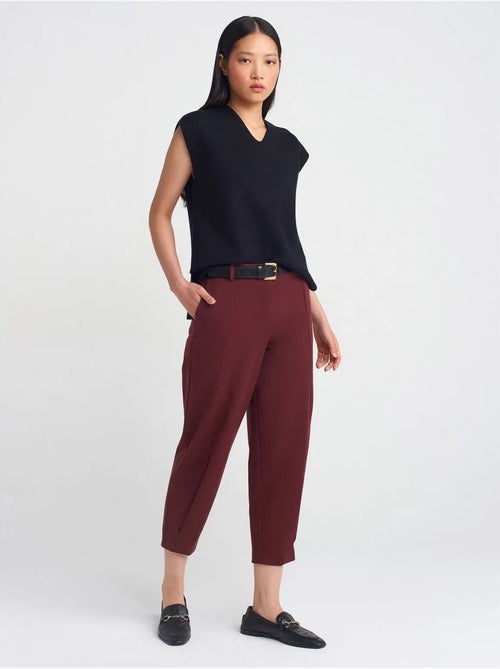 DILVIN Pantalon Capri Femme À Jambe Droite Et Ceinture - Kiabi DILVIN Pantalon Capri Femme À Jambe Droite Et Ceinture - Kiabi