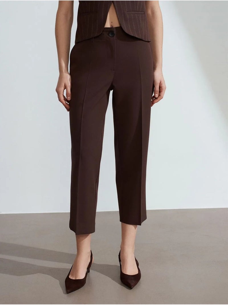 DILVIN Pantalon Capri Femme Taille Haute Avec Ceinture Marron foncé - Kiabi
