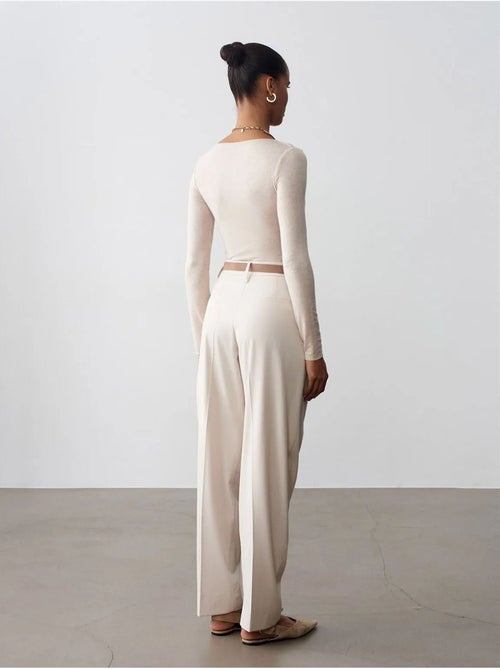 DILVIN Pantalon Droit En Crêpe Avec Ceinture - Kiabi DILVIN Pantalon Droit En Crêpe Avec Ceinture - Kiabi