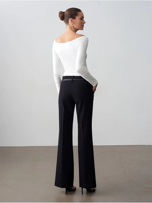 DILVIN Pantalon Droit En Crêpe Avec Ceinture - Kiabi DILVIN Pantalon Droit En Crêpe Avec Ceinture - Kiabi
