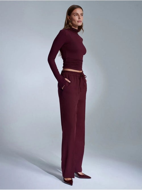 DILVIN Pantalon Droit En Crêpe Femme - Kiabi DILVIN Pantalon Droit En Crêpe Femme - Kiabi