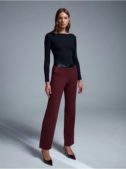 DILVIN Pantalon Droit Femme Effet Cuir - Kiabi DILVIN Pantalon Droit Femme Effet Cuir - Kiabi