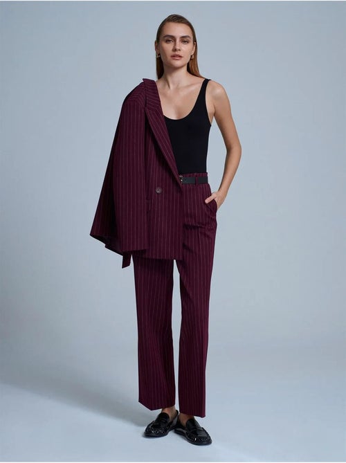 DILVIN Pantalon Droit Rayé Pour Femme Avec Ceinture - Kiabi DILVIN Pantalon Droit Rayé Pour Femme Avec Ceinture - Kiabi