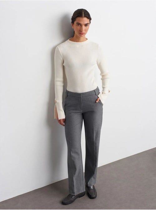 DILVIN Pantalon Droit Taille Basse En Crêpe - Kiabi DILVIN Pantalon Droit Taille Basse En Crêpe - Kiabi