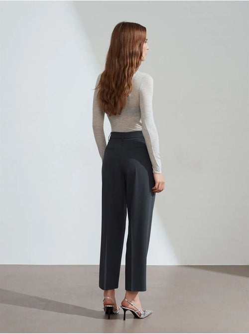 DILVIN Pantalon Droit Taille Haute À Plis - Kiabi DILVIN Pantalon Droit Taille Haute À Plis - Kiabi