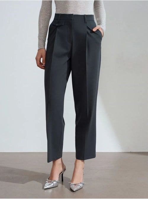 DILVIN Pantalon Droit Taille Haute À Plis - Kiabi DILVIN Pantalon Droit Taille Haute À Plis - Kiabi