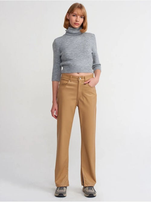 DILVIN Pantalon Droit Taille Haute En Simili Cuir - Kiabi DILVIN Pantalon Droit Taille Haute En Simili Cuir - Kiabi