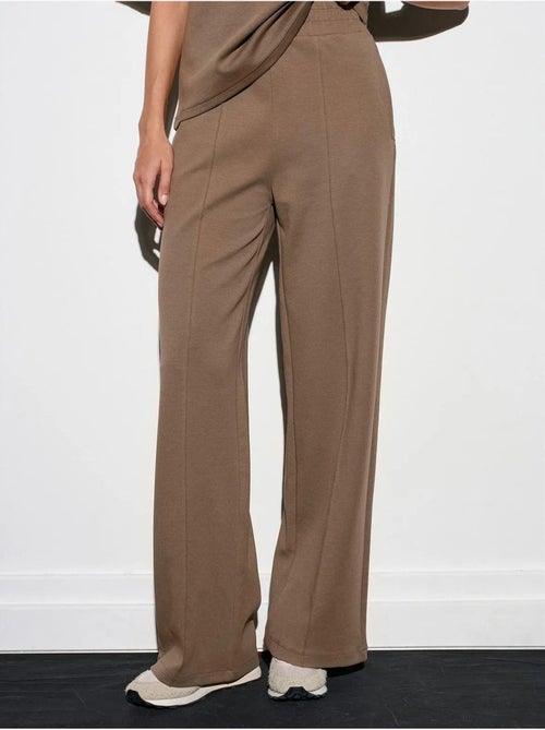 DILVIN Pantalon En Maille À Jambe Large - Kiabi DILVIN Pantalon En Maille À Jambe Large - Kiabi