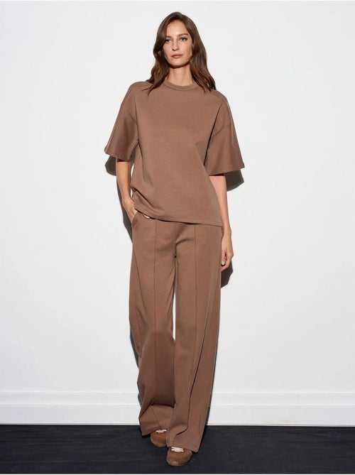 DILVIN Pantalon En Maille À Jambe Large - Kiabi DILVIN Pantalon En Maille À Jambe Large - Kiabi