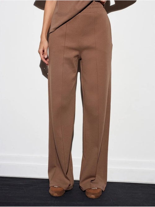 DILVIN Pantalon En Maille À Jambe Large - Kiabi DILVIN Pantalon En Maille À Jambe Large - Kiabi