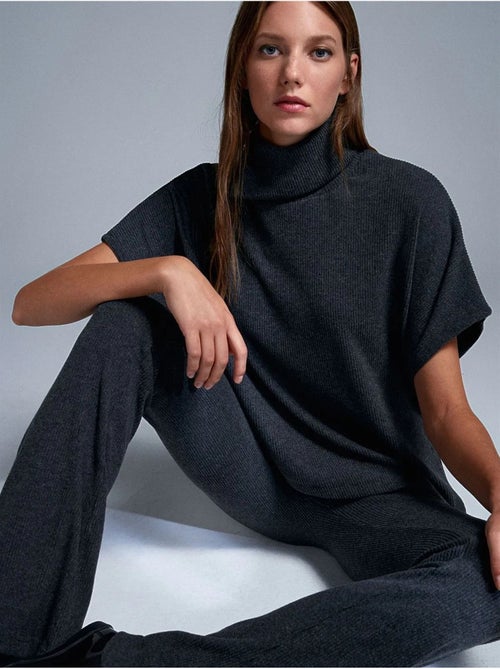 DILVIN Pantalon Évasé En Maille, Taille Haute - Kiabi DILVIN Pantalon Évasé En Maille, Taille Haute - Kiabi