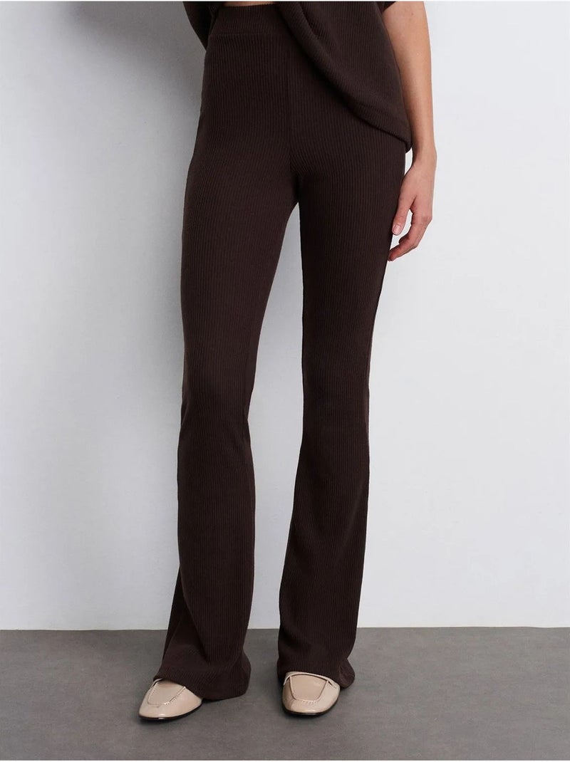 DILVIN Pantalon Évasé En Maille, Taille Haute Marron chocolat - Kiabi