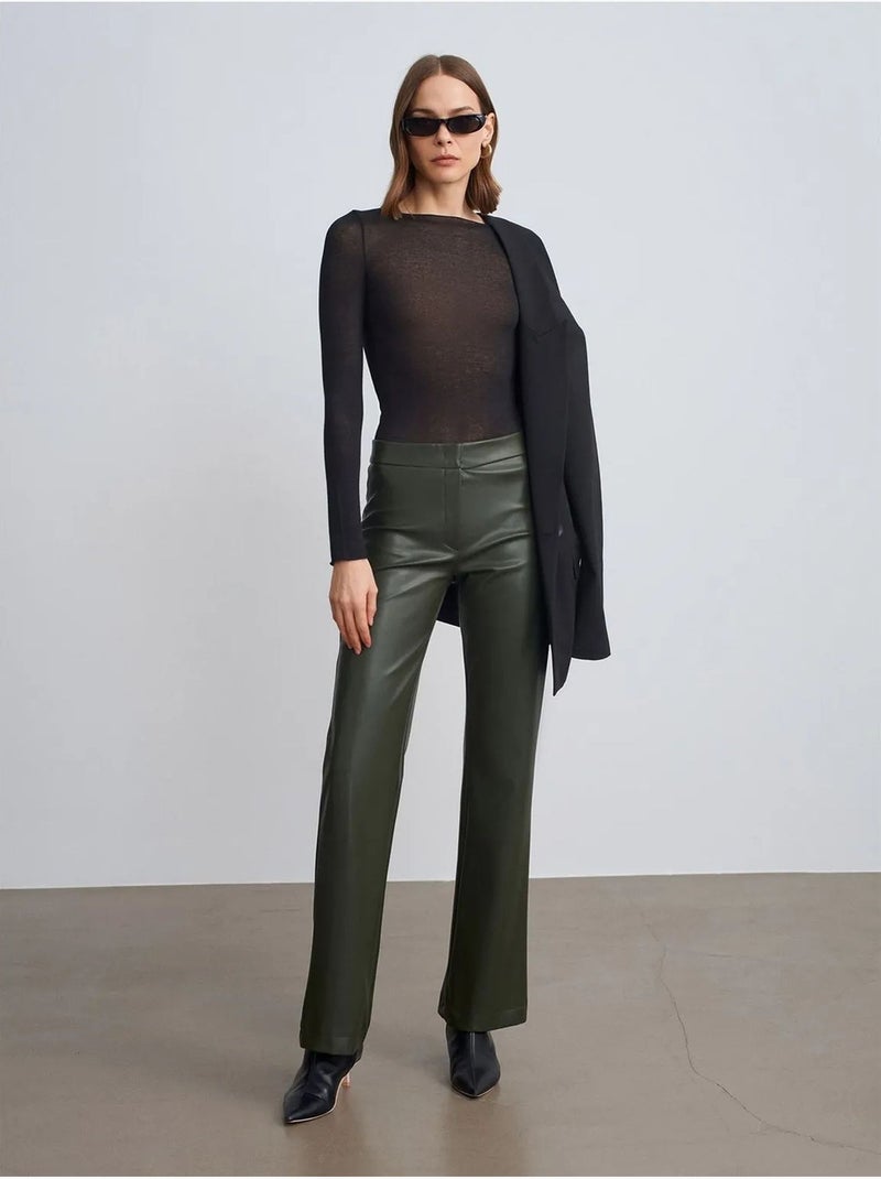 DILVIN Pantalon Évasé Femme En Simili Cuir Vert kaki - Kiabi