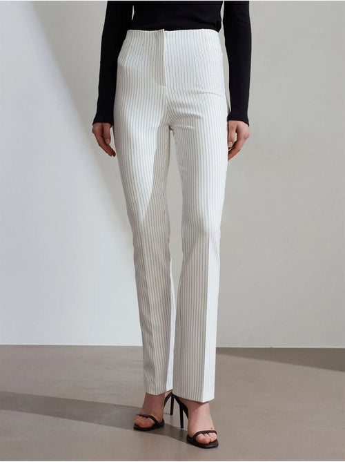 DILVIN Pantalon Évasé Rayé À Taille Haute Et Plis - Kiabi DILVIN Pantalon Évasé Rayé À Taille Haute Et Plis - Kiabi