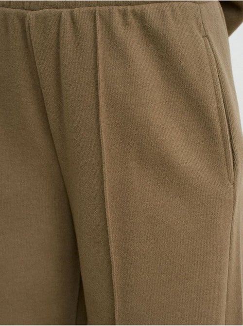 DILVIN Pantalon Femme À Jambes Larges Et Taille Élastique - Kiabi DILVIN Pantalon Femme À Jambes Larges Et Taille Élastique - Kiabi