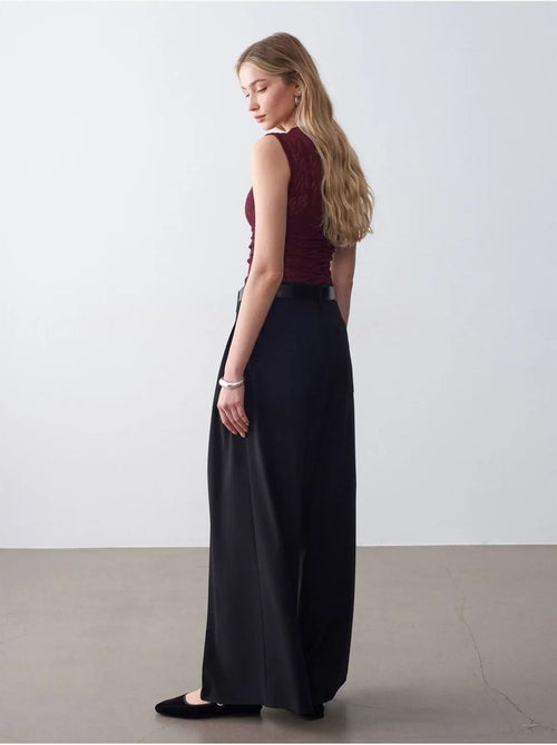 DILVIN Pantalon Femme À Taille Haute Et Jambe Large En Crêpe - Kiabi DILVIN Pantalon Femme À Taille Haute Et Jambe Large En Crêpe - Kiabi