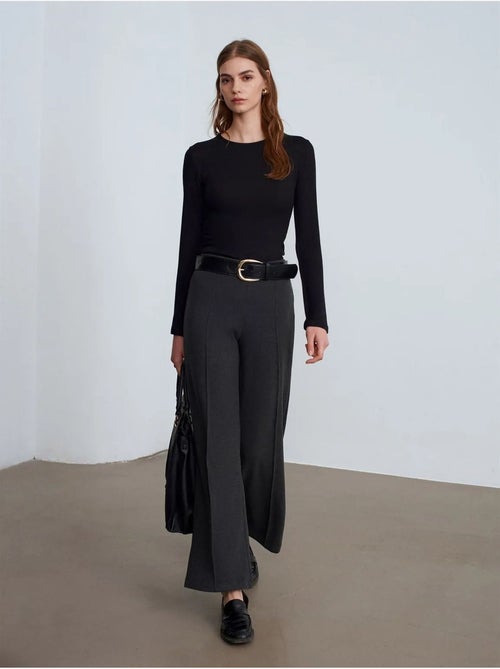 DILVIN Pantalon Femme En Maille À Jambe Large - Kiabi DILVIN Pantalon Femme En Maille À Jambe Large - Kiabi