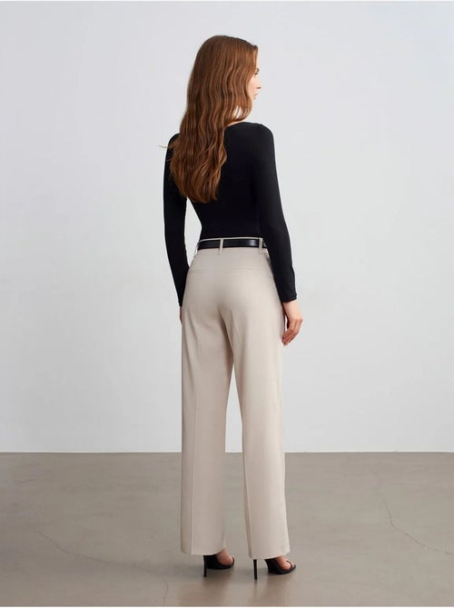 DILVIN Pantalon Femme Taille Haute À Jambe Droite En Crêpe - Kiabi DILVIN Pantalon Femme Taille Haute À Jambe Droite En Crêpe - Kiabi