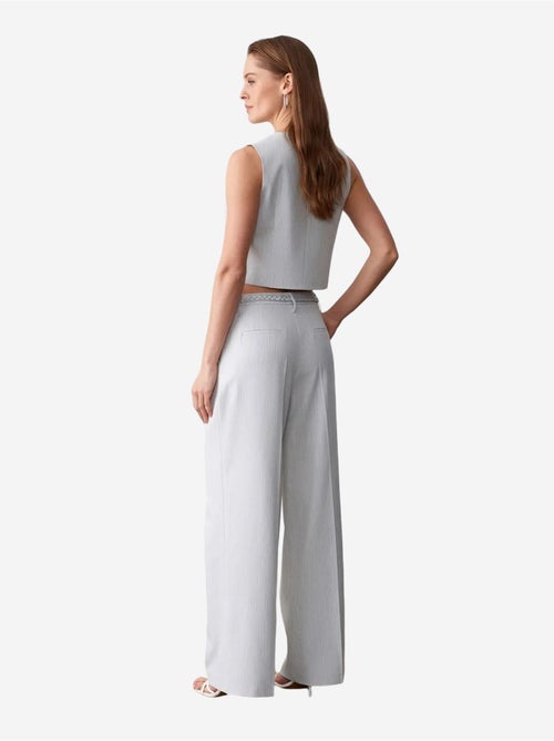 DILVIN Pantalon Femme Taille Haute À Jambe Large Et Ceinture - Kiabi DILVIN Pantalon Femme Taille Haute À Jambe Large Et Ceinture - Kiabi