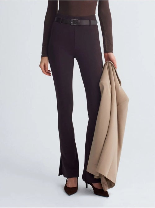 DILVIN Pantalon Flare Ajusté Avec Ceinture - Kiabi DILVIN Pantalon Flare Ajusté Avec Ceinture - Kiabi