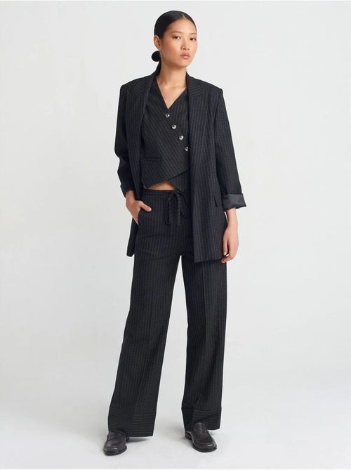 DILVIN Pantalon Large À Rayures - Kiabi DILVIN Pantalon Large À Rayures - Kiabi