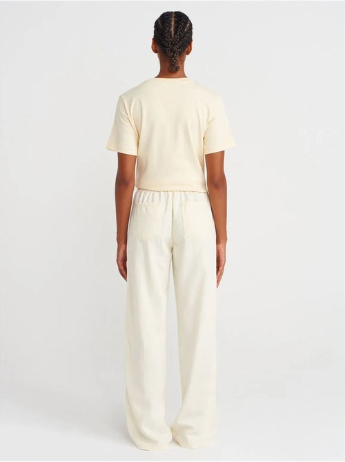 DILVIN Pantalon Large À Taille Haute Et Lien - Kiabi DILVIN Pantalon Large À Taille Haute Et Lien - Kiabi