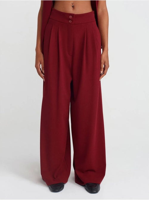 DILVIN Pantalon Large À Taille Haute Et Plis - Kiabi DILVIN Pantalon Large À Taille Haute Et Plis - Kiabi