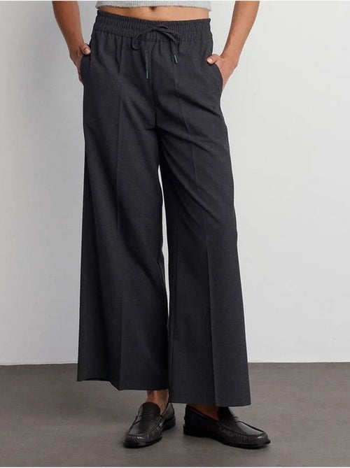 DILVIN Pantalon Large En Crêpe À Taille Coulissante - Kiabi DILVIN Pantalon Large En Crêpe À Taille Coulissante - Kiabi