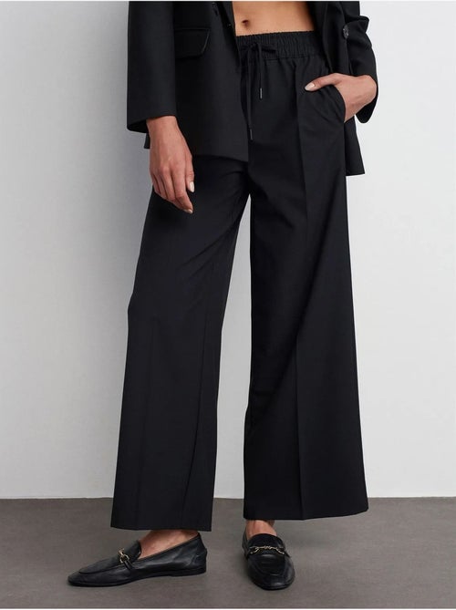 DILVIN Pantalon Large En Crêpe À Taille Coulissante - Kiabi DILVIN Pantalon Large En Crêpe À Taille Coulissante - Kiabi