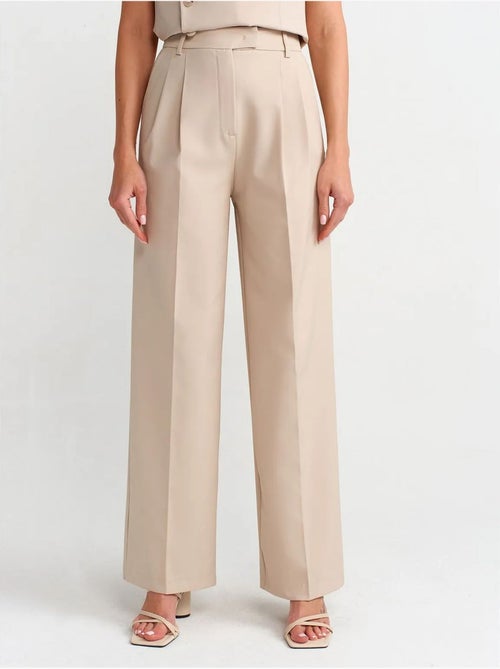 DILVIN Pantalon Large En Crêpe À Taille Haute Et Ceinture - Kiabi DILVIN Pantalon Large En Crêpe À Taille Haute Et Ceinture - Kiabi