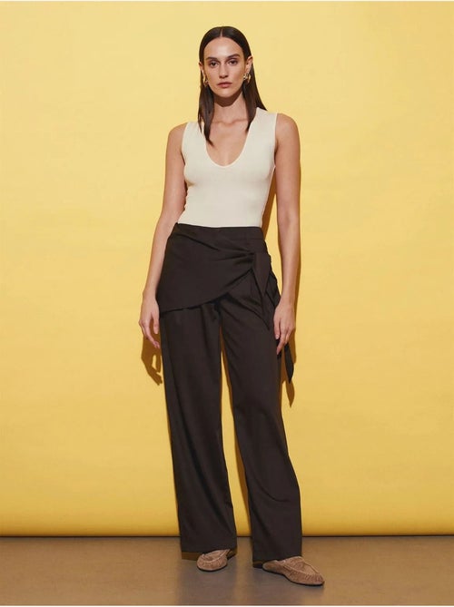 DILVIN Pantalon Large En Crêpe À Taille Haute - Kiabi DILVIN Pantalon Large En Crêpe À Taille Haute - Kiabi