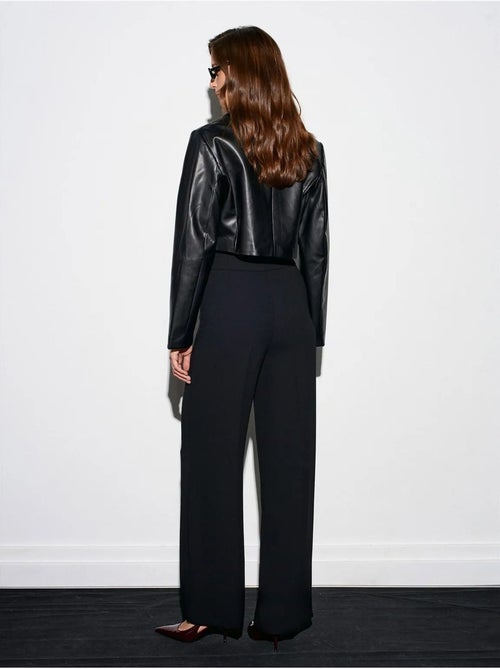 DILVIN Pantalon Large En Crêpe À Taille Haute - Kiabi DILVIN Pantalon Large En Crêpe À Taille Haute - Kiabi