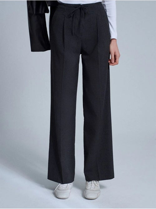 DILVIN Pantalon Large En Crêpe Avec Cordon - Kiabi DILVIN Pantalon Large En Crêpe Avec Cordon - Kiabi