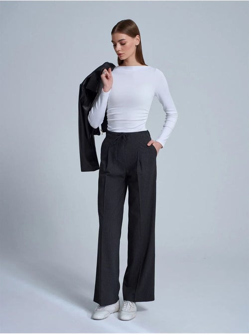 DILVIN Pantalon Large En Crêpe Avec Cordon - Kiabi DILVIN Pantalon Large En Crêpe Avec Cordon - Kiabi