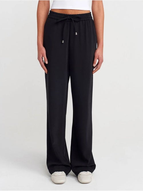 DILVIN Pantalon Large En Crêpe - Kiabi DILVIN Pantalon Large En Crêpe - Kiabi