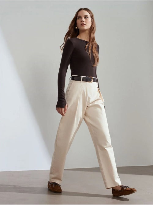DILVIN Pantalon Large En Gabardine, Taille Haute - Kiabi DILVIN Pantalon Large En Gabardine, Taille Haute - Kiabi