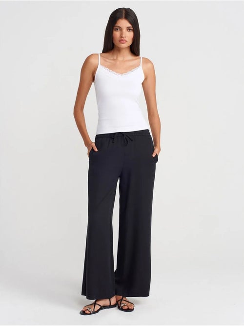 DILVIN Pantalon Large En Tencel À Taille Coulissée - Kiabi DILVIN Pantalon Large En Tencel À Taille Coulissée - Kiabi