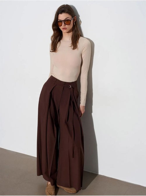 DILVIN Pantalon Large Plissé À Taille Ceinturée - Kiabi DILVIN Pantalon Large Plissé À Taille Ceinturée - Kiabi